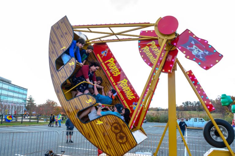 PIRATES REVENGE - $7